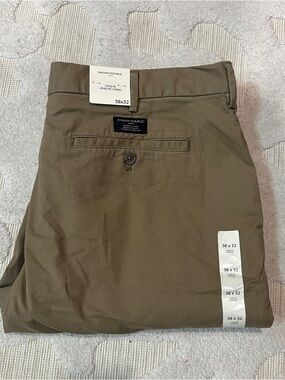 Banana Republic Mens 400028 Lived in Athletic Fit Cotton Chino Pants 38 x 32